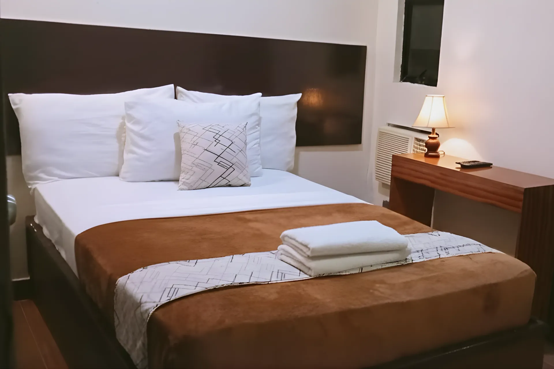 Double Bed